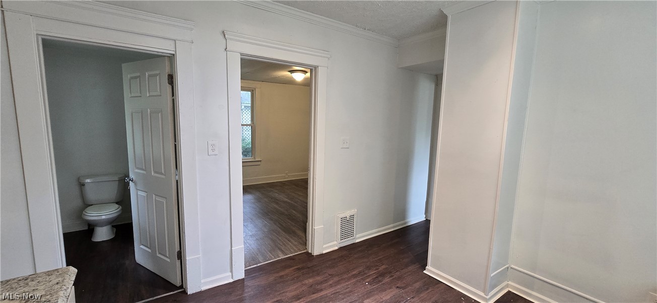 700 Carpenter Street Akron, OH 44310 - Photo 18 of 50