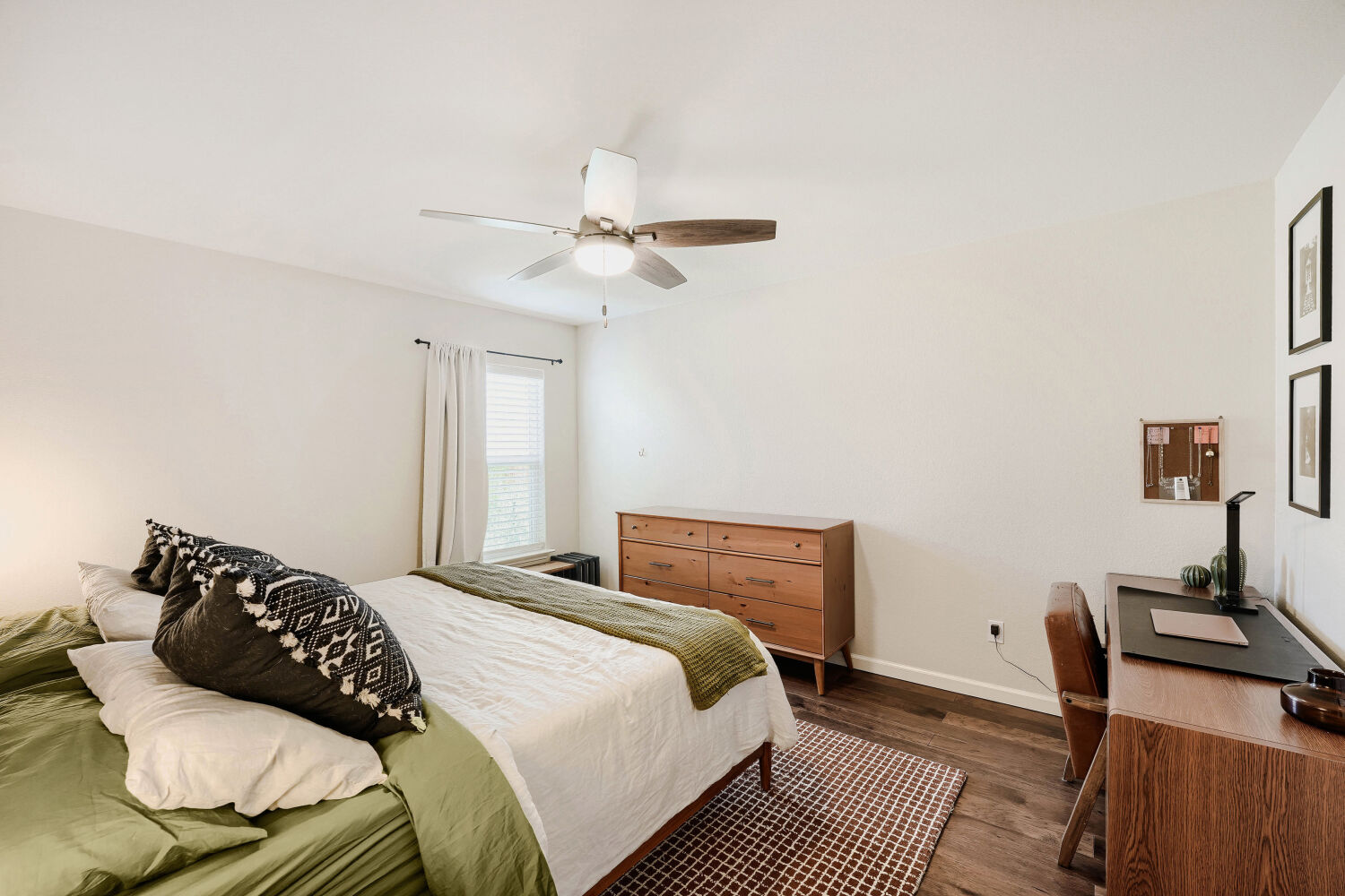 116 Millers Loop Jarrell, TX 76537 - Photo 18 of 23 Bedroom #3