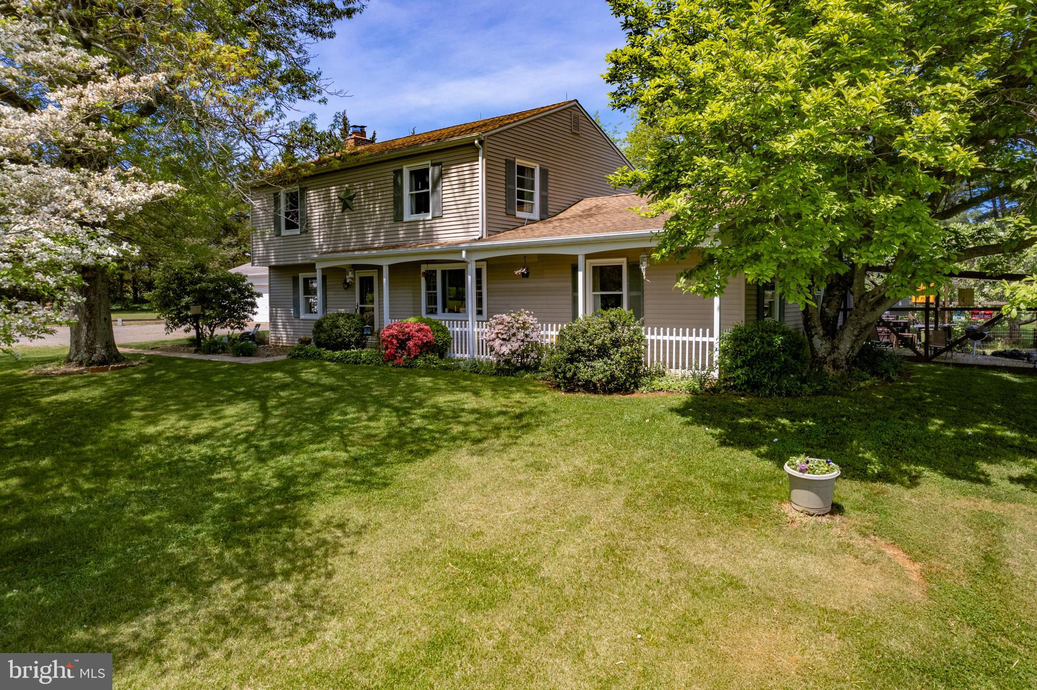 372 Route 526 Road Cream Ridge, NJ 08514 - Photo 2 of 39