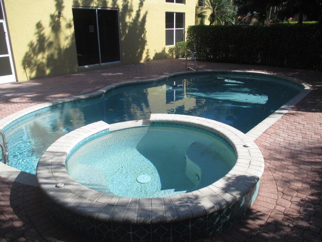 17205 Hampton Boulevard Boca Raton, FL 33496 - Photo 32 of 34 IMG_0059.JPG