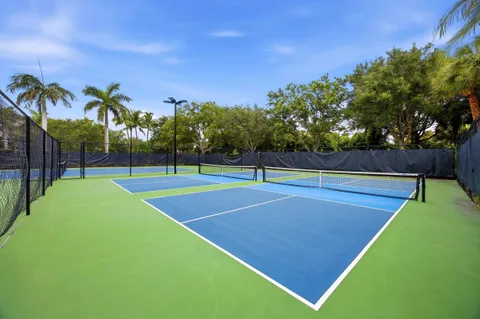$350,000 | 2802 Sarento Place, Unit 106, Palm Beach Gardens, FL 33410