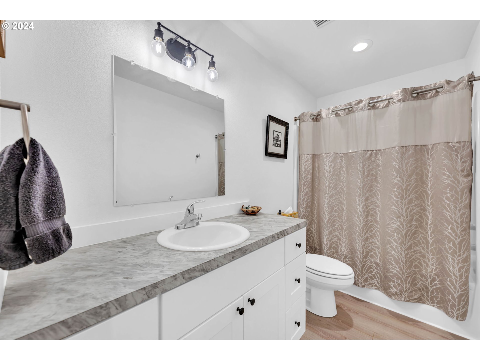 810 Southwest Mayer Street Winlock, WA 98596 - Photo 21 of 28 Gallery Image 21