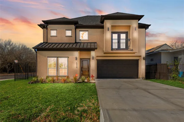 $2,300 | 8430 Grandview Street, Houston, TX 77051
