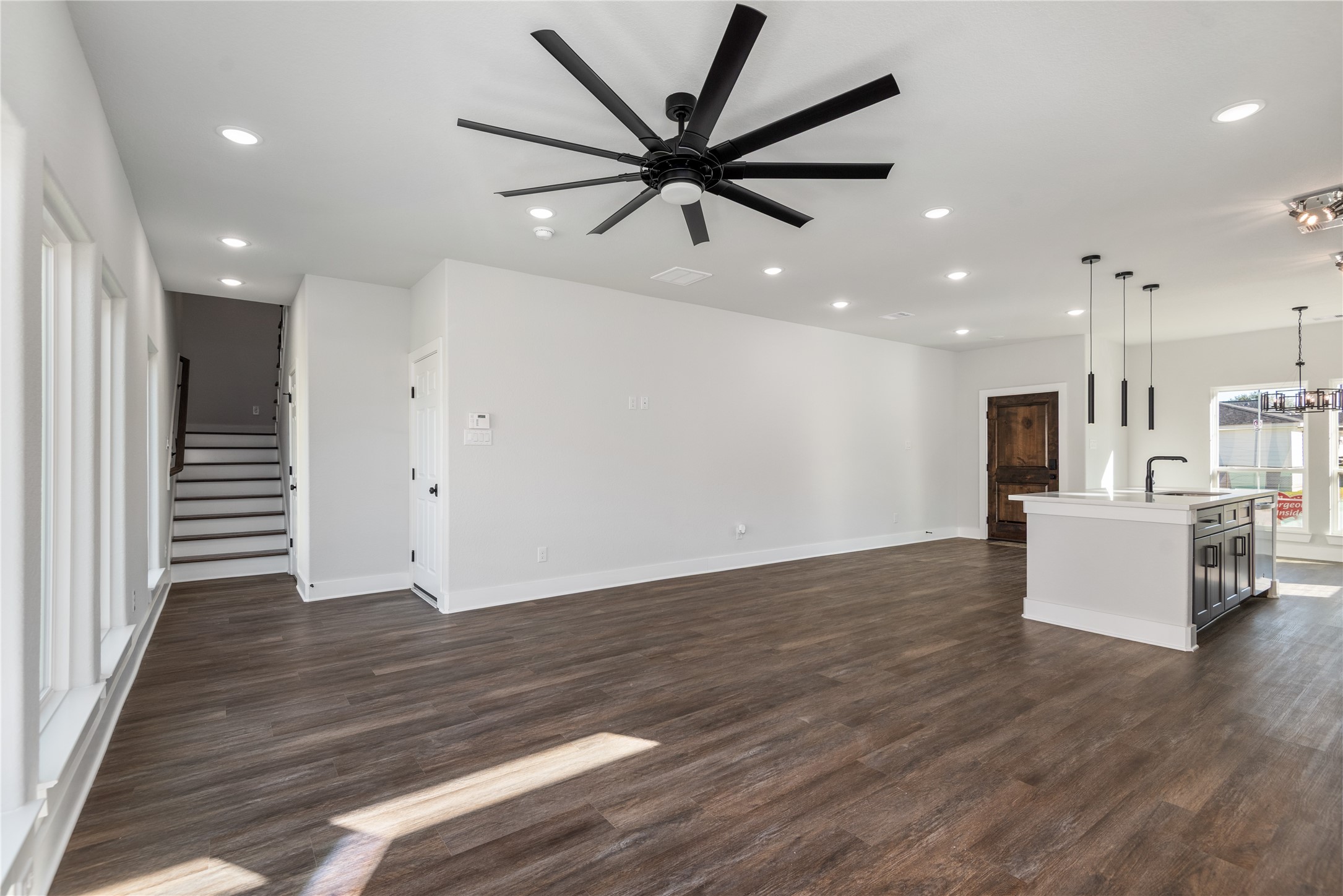 8430 Grandview Street Houston, TX 77051 - Photo 13 of 30