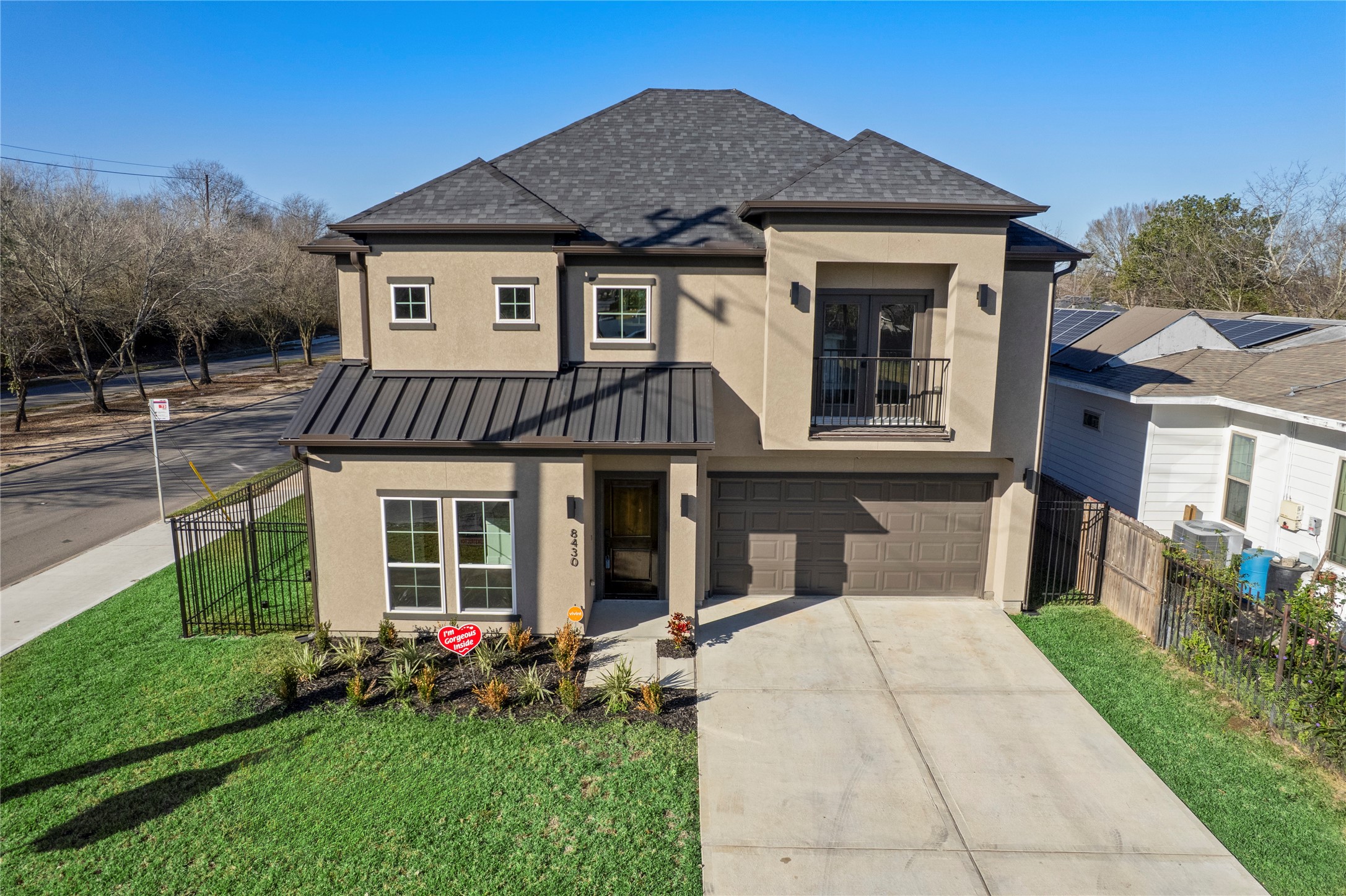 8430 Grandview Street Houston, TX 77051 - Photo 2 of 30