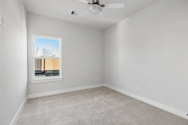 $2,300 | 8430 Grandview Street, Houston, TX 77051