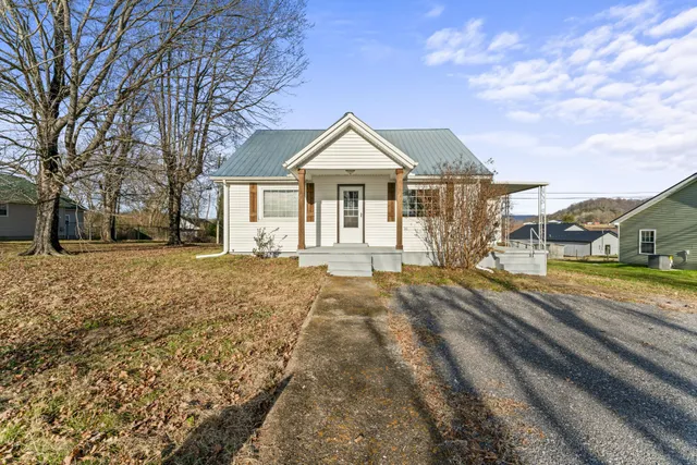 $249,900 | 922 Trail Street, Woodbury, TN 37190