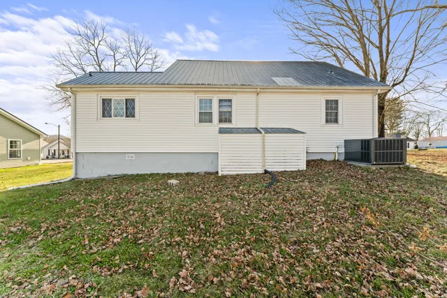 $249,900 | 922 Trail Street, Woodbury, TN 37190