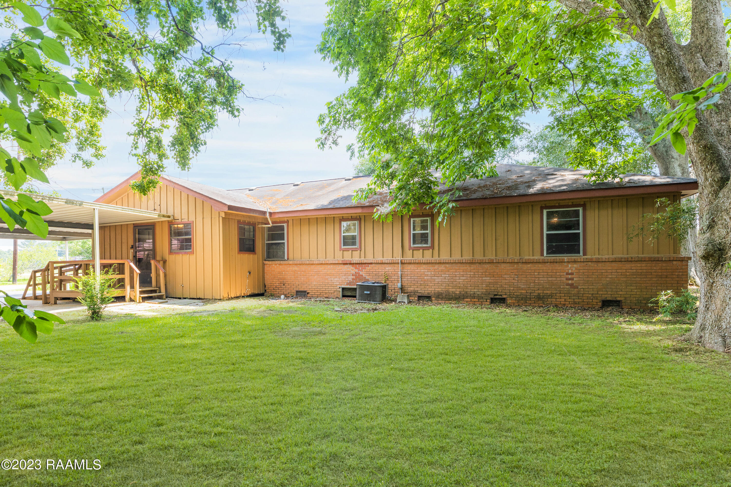 120 Benman Road Lafayette, LA 70506 - Photo 4 of 19 Gallery Image 4