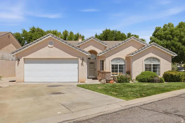 $395,990 | 345 North 2450th Street East, Unit 206, St. George, UT 84790