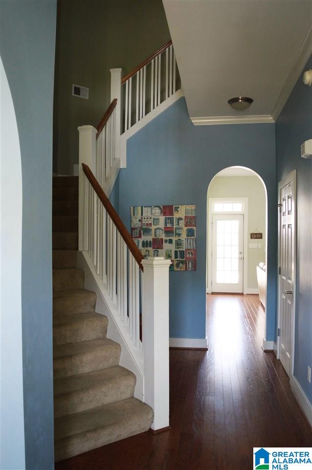 4555 Clubview Drive Bessemer, AL 35022 - Photo 2 of 18