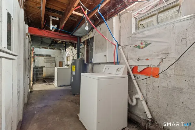 $225,000 | 71 Welland Avenue, Waterbury, CT 06708