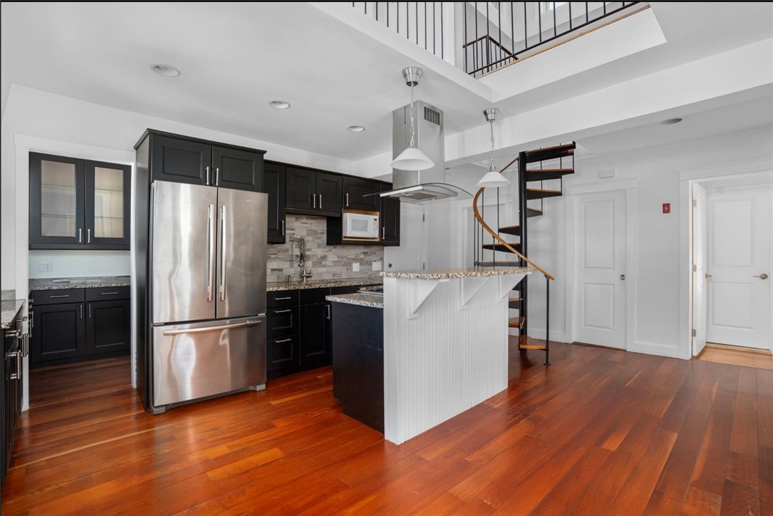 38 Transit Street, Unit 3 Providence, RI 02903 - Photo 5 of 20