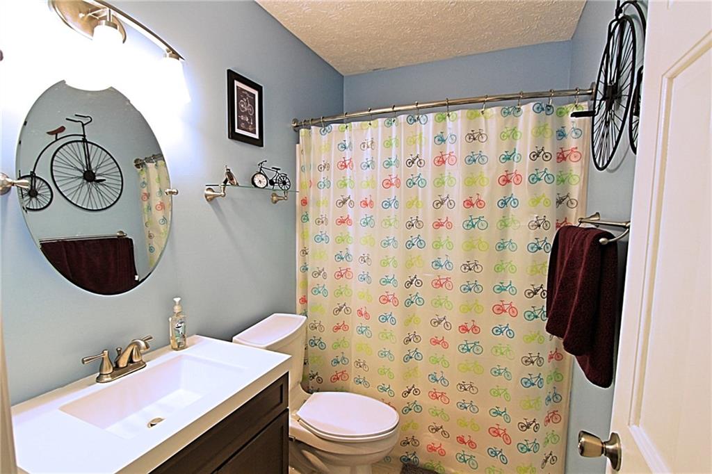 5854 RidgeHill Way Avon, IN 46123 - Photo 12 of 16 Gallery Image 12