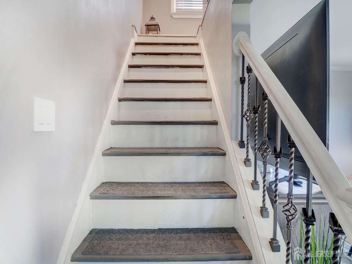 382 Douglas Road Roselle, NJ 07203 - Photo 11 of 30