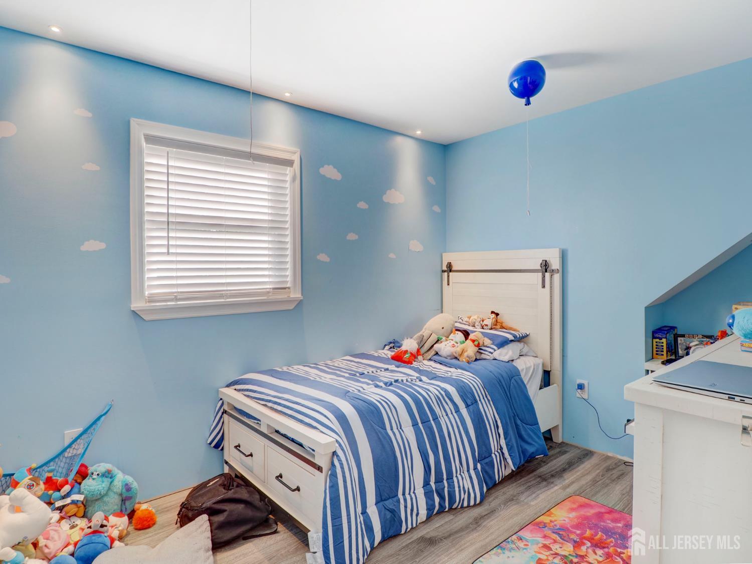 382 Douglas Road Roselle, NJ 07203 - Photo 14 of 30