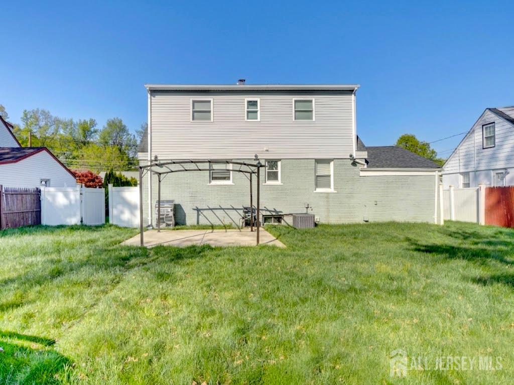 382 Douglas Road Roselle, NJ 07203 - Photo 27 of 30