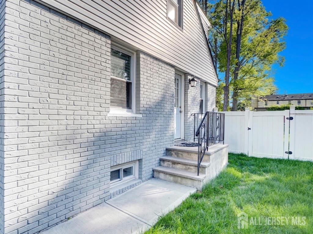 382 Douglas Road Roselle, NJ 07203 - Photo 30 of 30