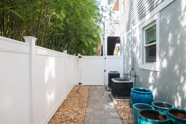 $1,090,000 | 498 Magnolia Avenue, Palm Harbor, FL 34683