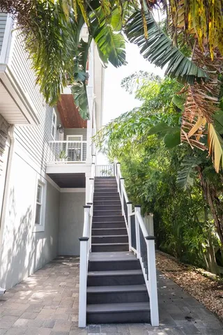 $1,090,000 | 498 Magnolia Avenue, Palm Harbor, FL 34683