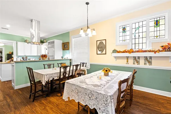 $629,000 | 203 East Dixon Street, Jefferson, TX 75657