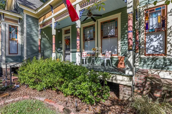 $629,000 | 203 East Dixon Street, Jefferson, TX 75657
