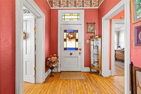 $629,000 | 203 East Dixon Street, Jefferson, TX 75657