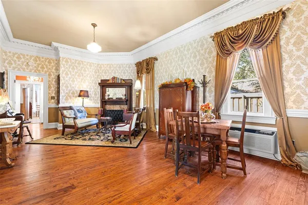 $629,000 | 203 East Dixon Street, Jefferson, TX 75657