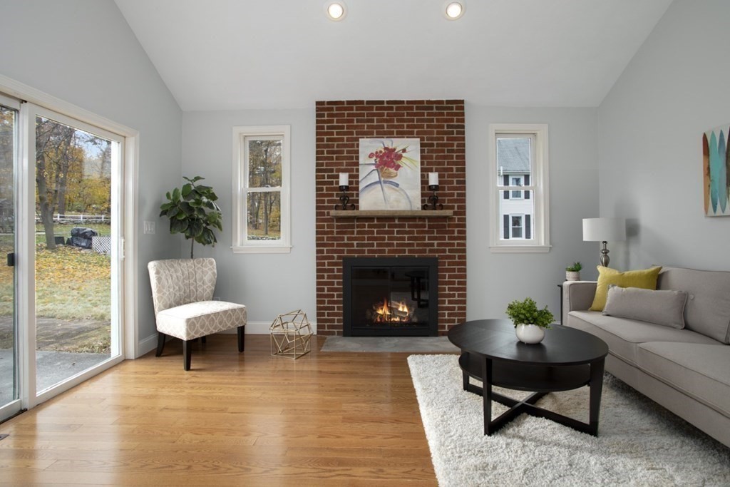 1 Fall Way Lynnfield, MA 01940 - Photo 14 of 38 Gallery Image 14