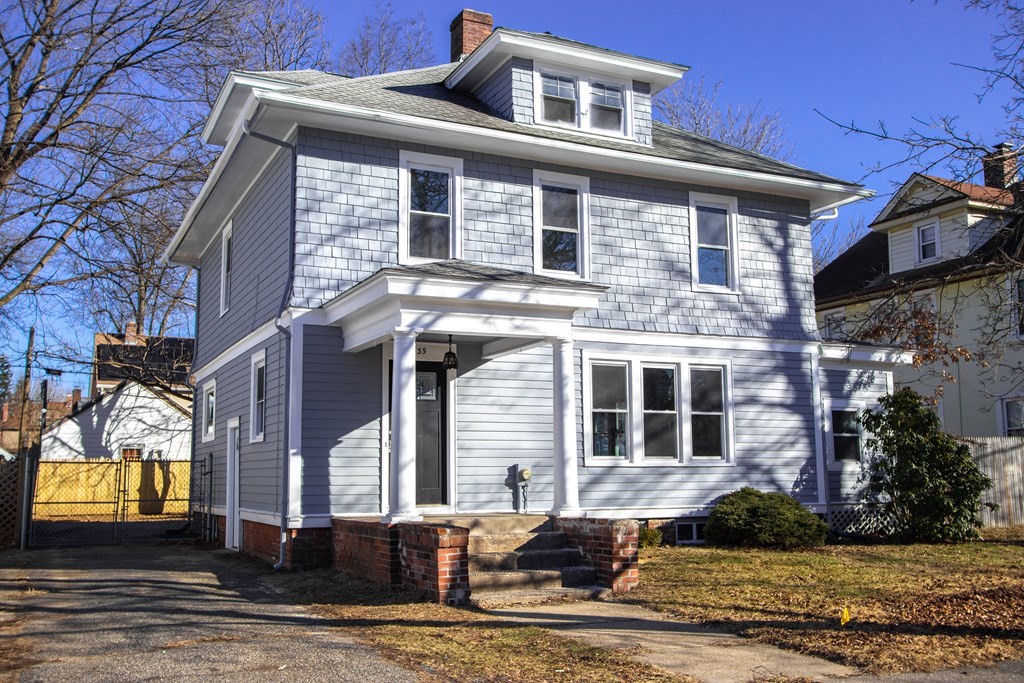 35 Eton Street Springfield, MA 01108 - Photo 1 of 42 Gallery Image 1