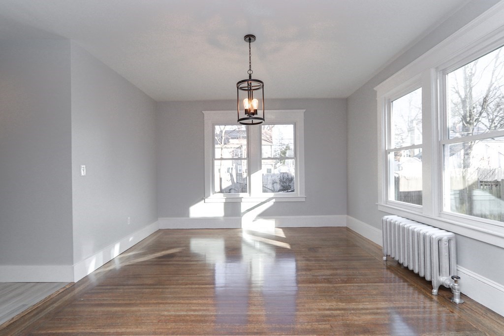 35 Eton Street Springfield, MA 01108 - Photo 11 of 42 Gallery Image 11