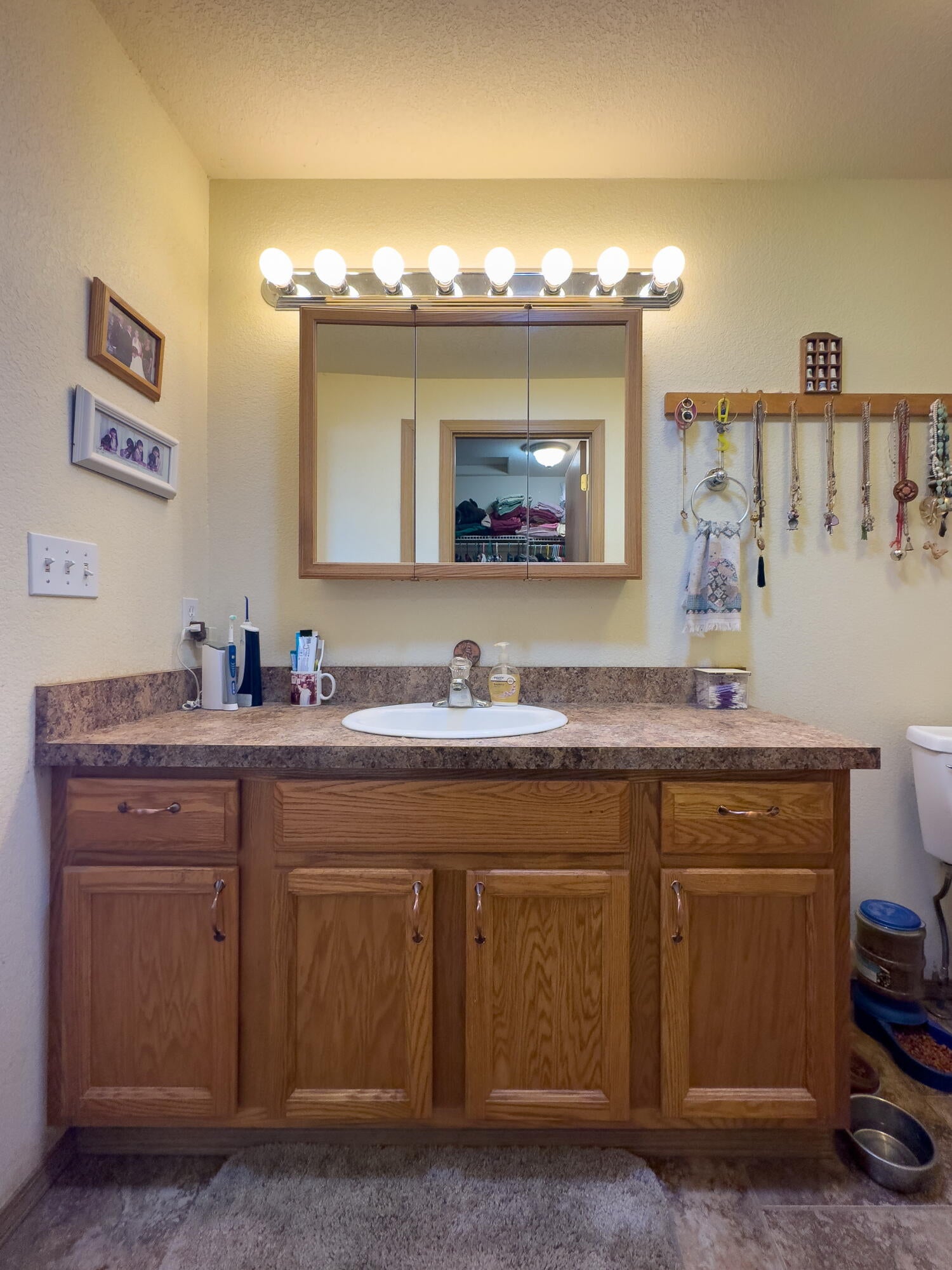 26595 Horsell Road Bend, OR 97701 - Photo 12 of 52 14 Horsell
