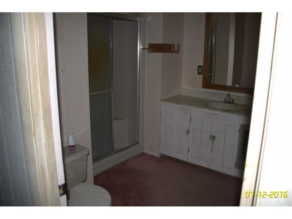 125 Shell Hollow Road Watauga, TN 37694 - Photo 11 of 15 bathroom