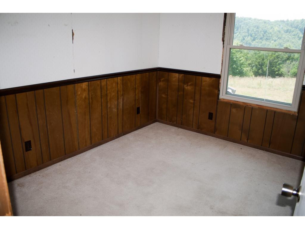 125 Shell Hollow Road Watauga, TN 37694 - Photo 9 of 15 bedroom