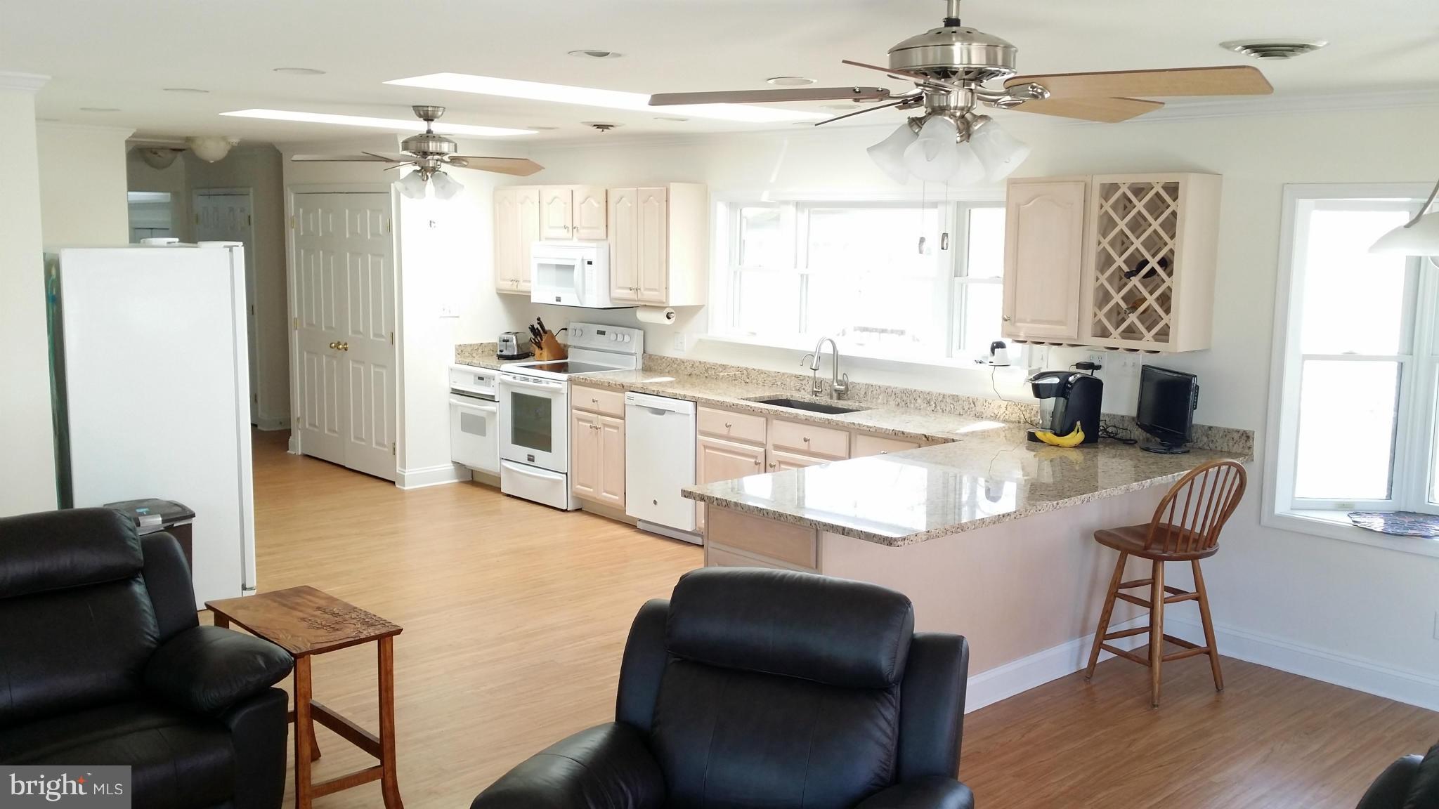 1514 Mayfield Road Edgewater, MD 21037 - Photo 6 of 30 Kitchen-Living Room Combo