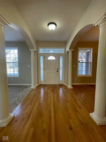 $470,000 | 7156 Maple Bluff Place, Indianapolis, IN 46236