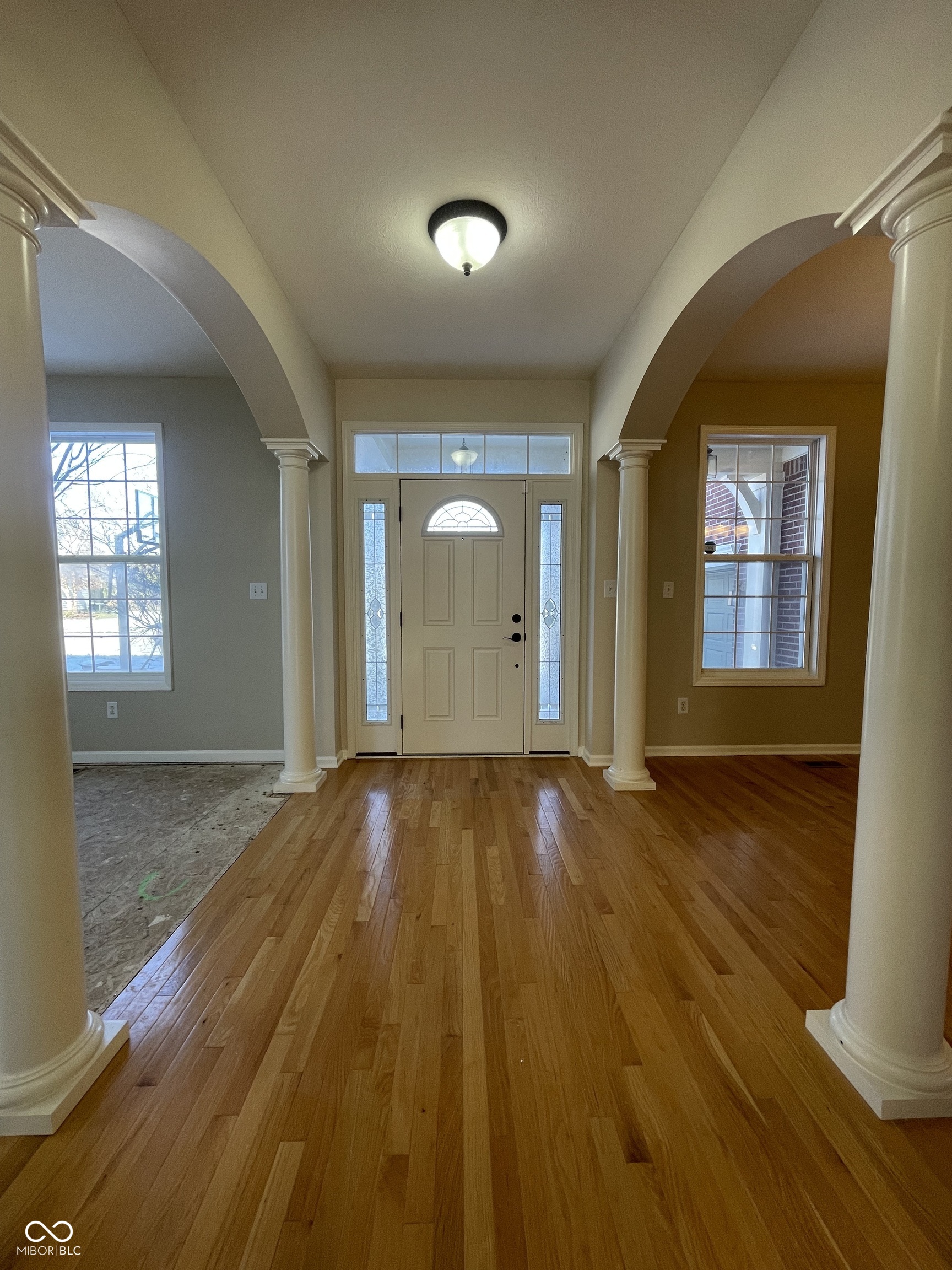 7156 Maple Bluff Place Indianapolis, IN 46236 - Photo 4 of 64