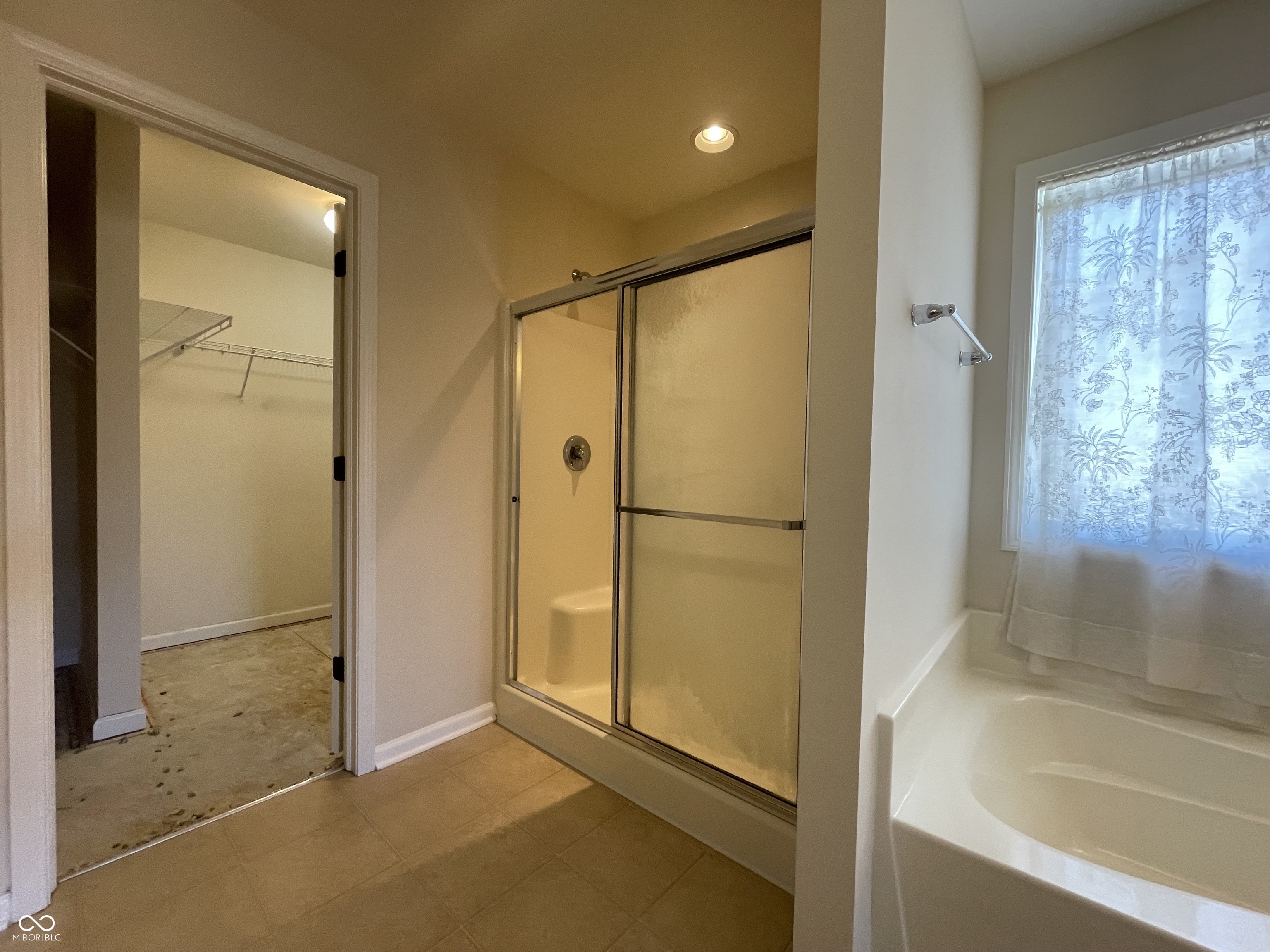 7156 Maple Bluff Place Indianapolis, IN 46236 - Photo 44 of 64