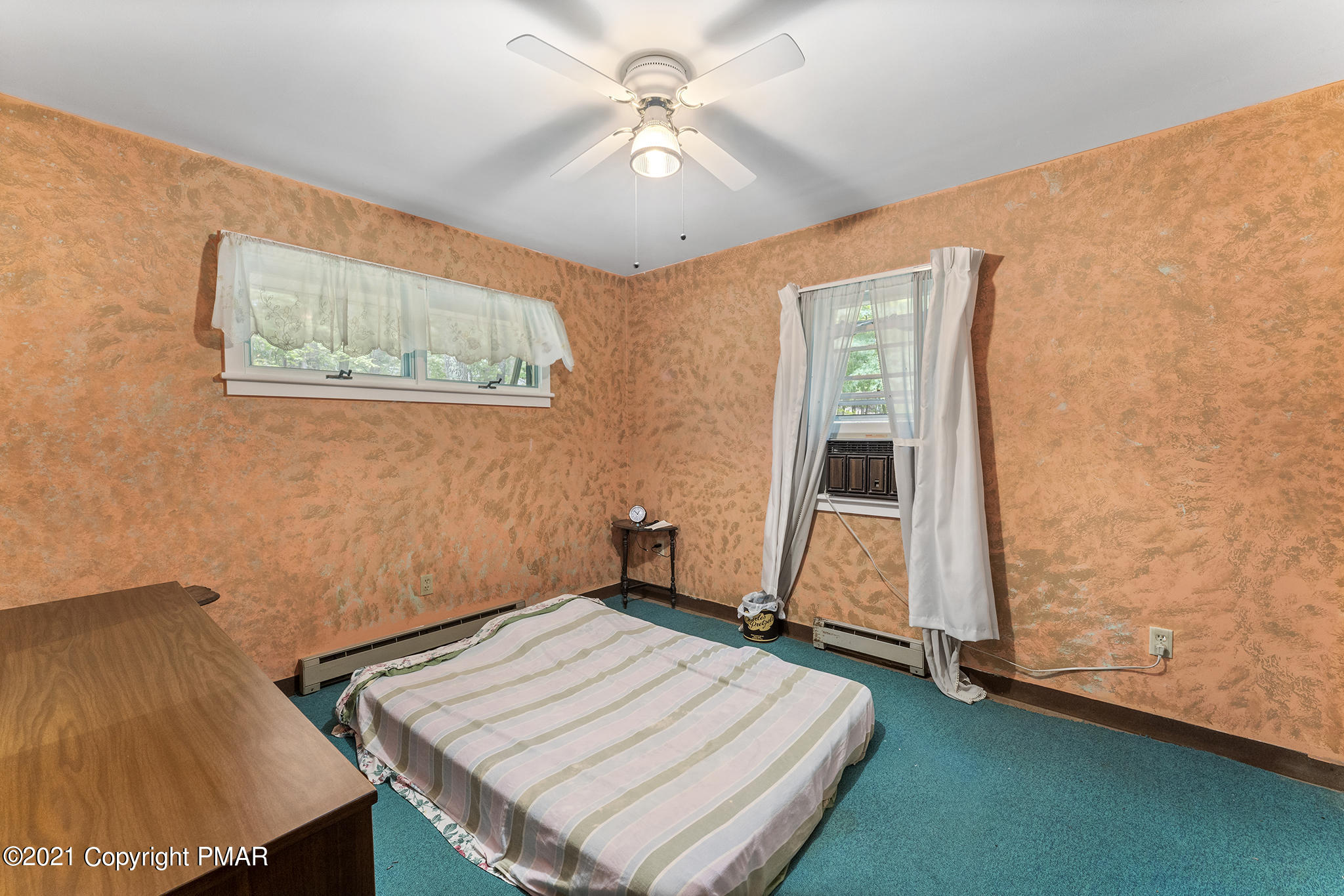 617 George Place Bushkill, PA 18324 - Photo 8 of 23 617 George Pl