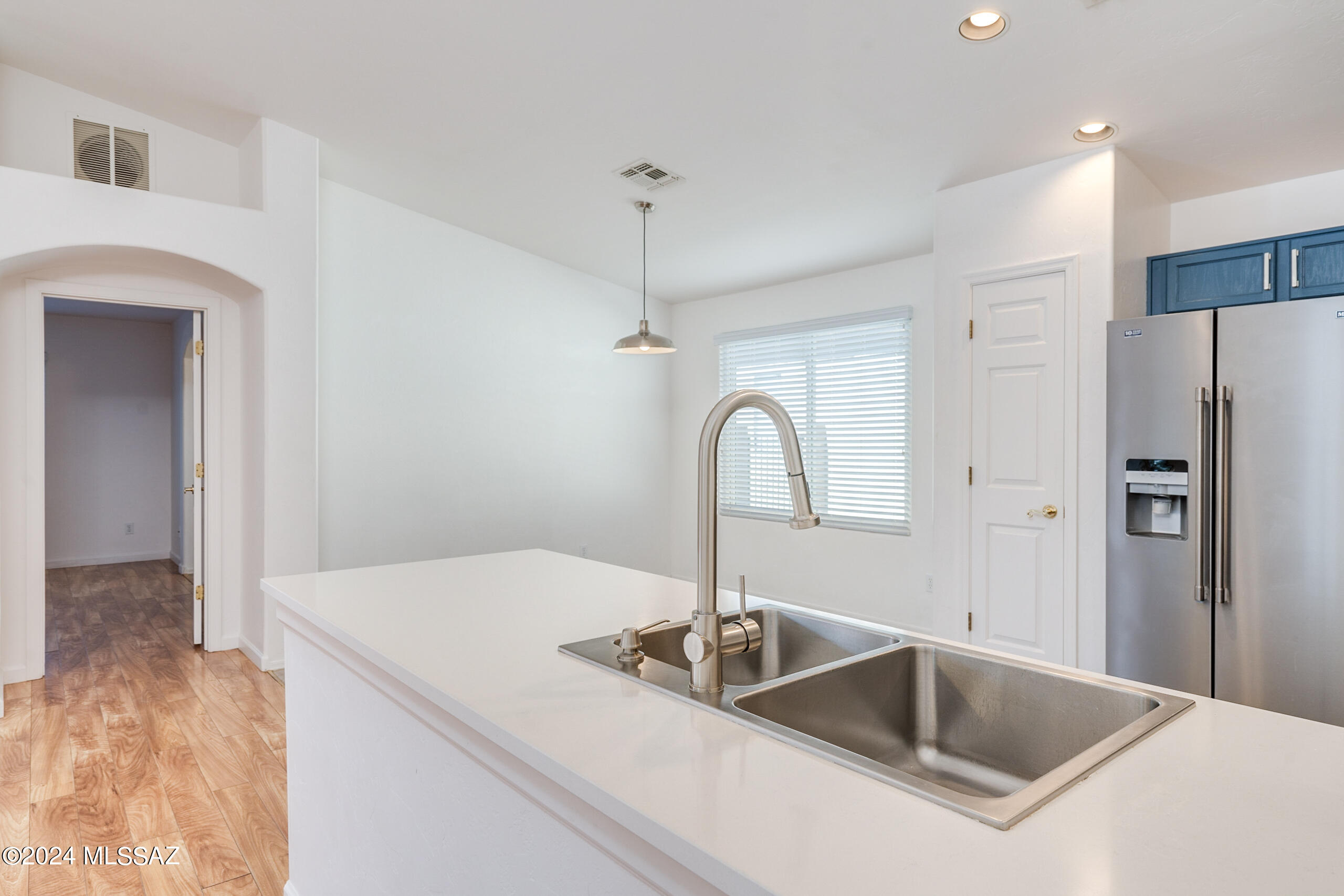 7704 South Meadow Spring Way Tucson, AZ 85747 - Photo 11 of 30