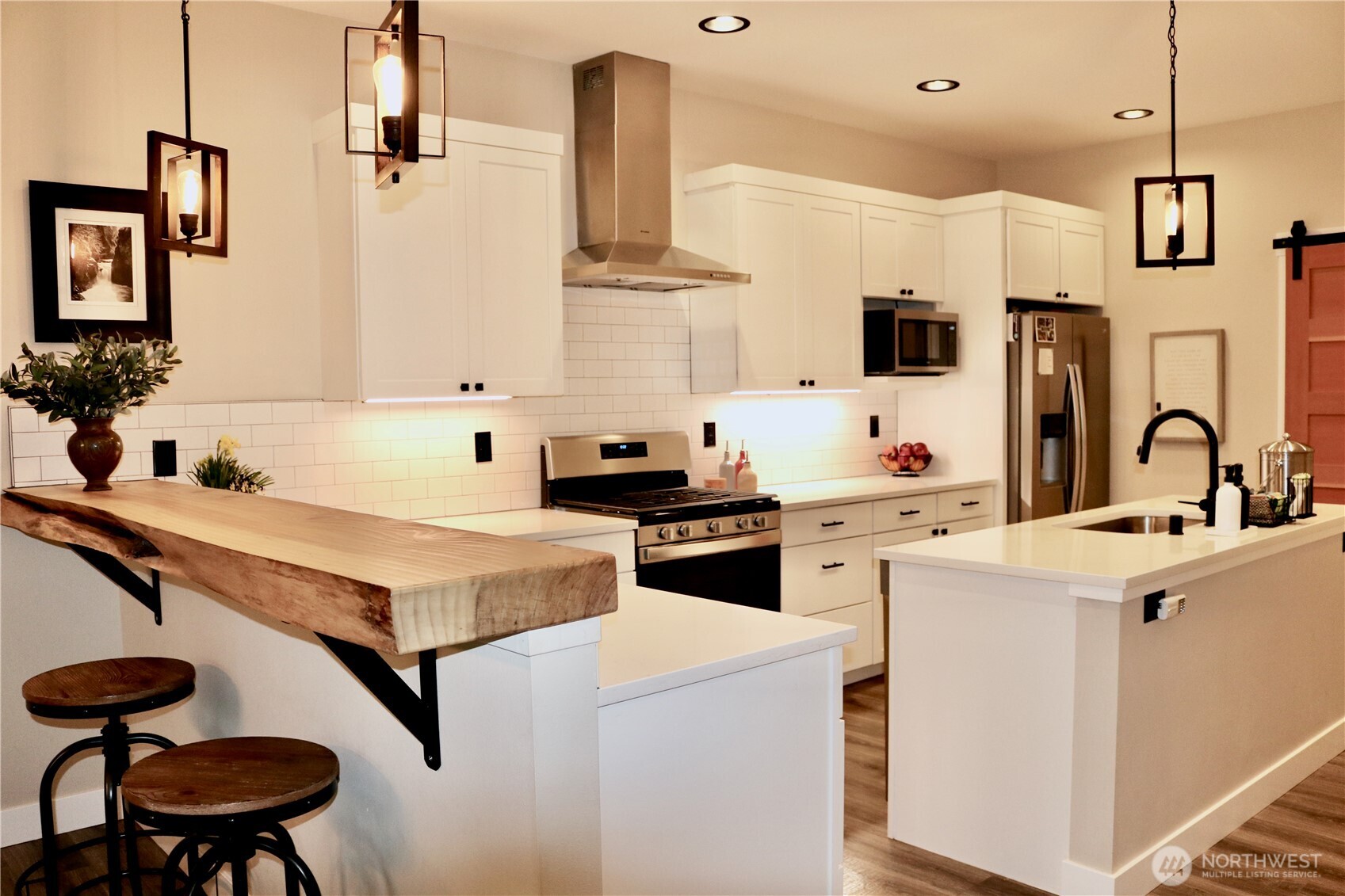 1377 Alger Cain Lake Road Sedro-Woolley, WA 98284 - Photo 9 of 40