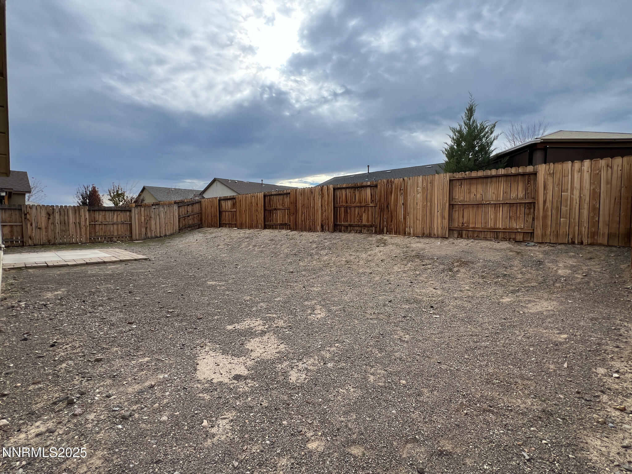 147 Walnut Drive Fernley, NV 89408 - Photo 26 of 31 a view of a backyard