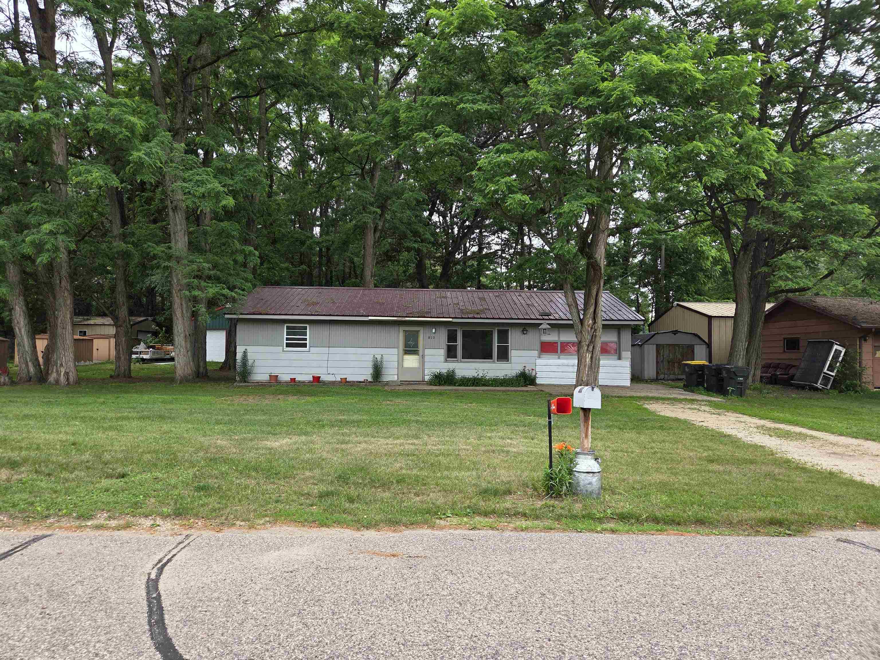 810 Locust Road Avoca, WI 53506 - Photo 20 of 48 Gallery Image 20