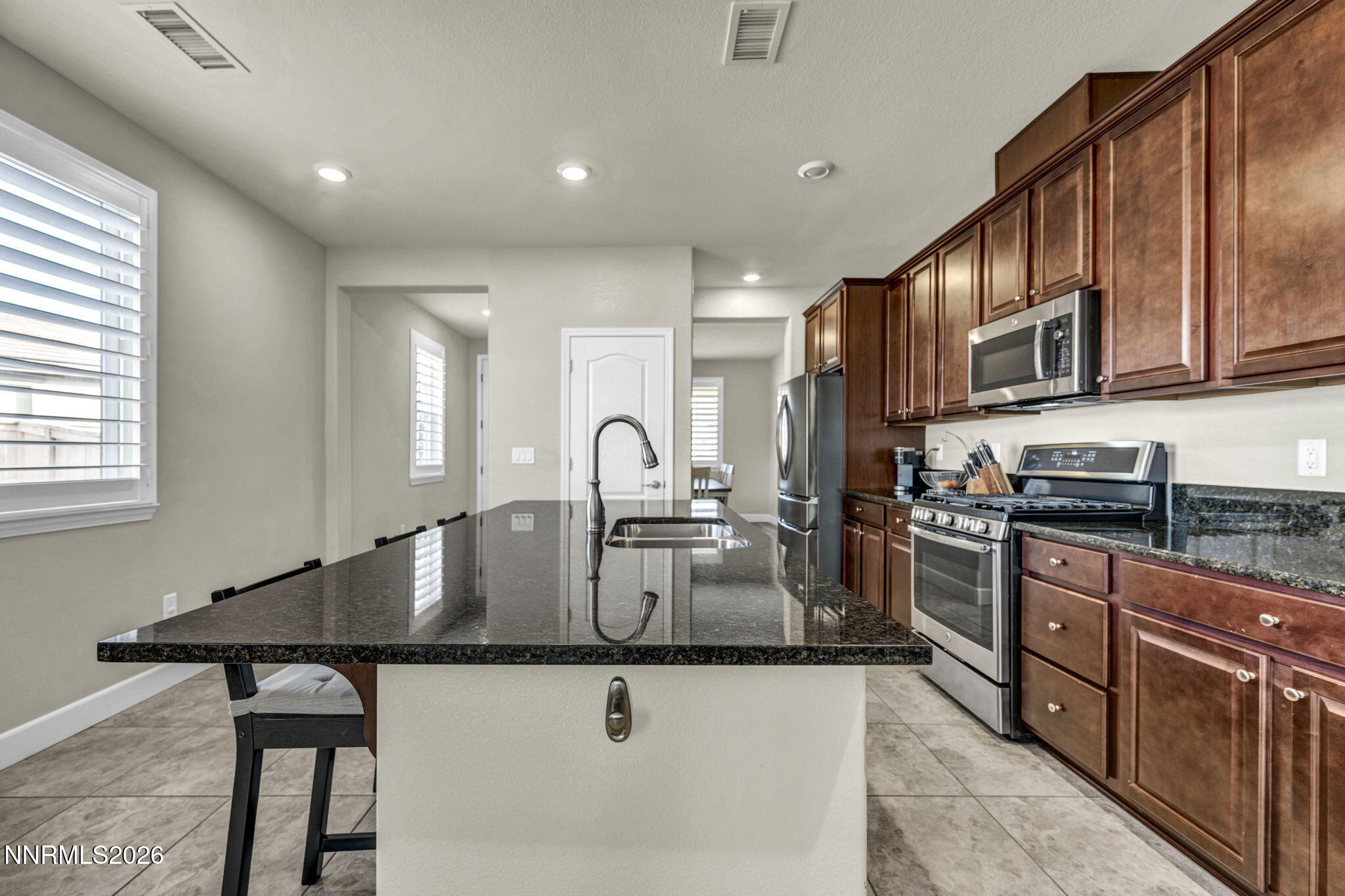 10145 Toltec Court Reno, NV 89521 - Photo 21 of 53 22-web-or-mls-10145-toltec-ct