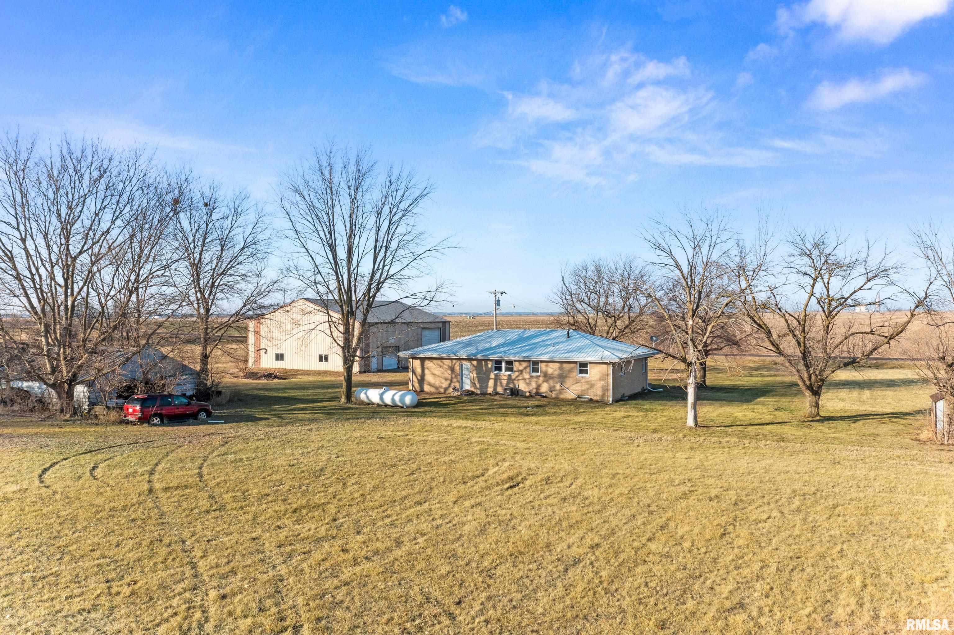 13107 Hurt Road Pekin, IL 61554 - Photo 26 of 32