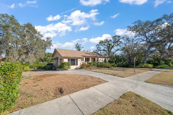$449,000 | 1524 Maple Street, Clearwater, FL 33755