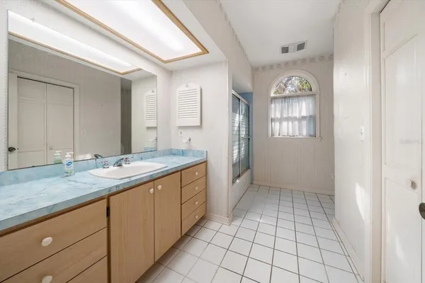 $449,000 | 1524 Maple Street, Clearwater, FL 33755