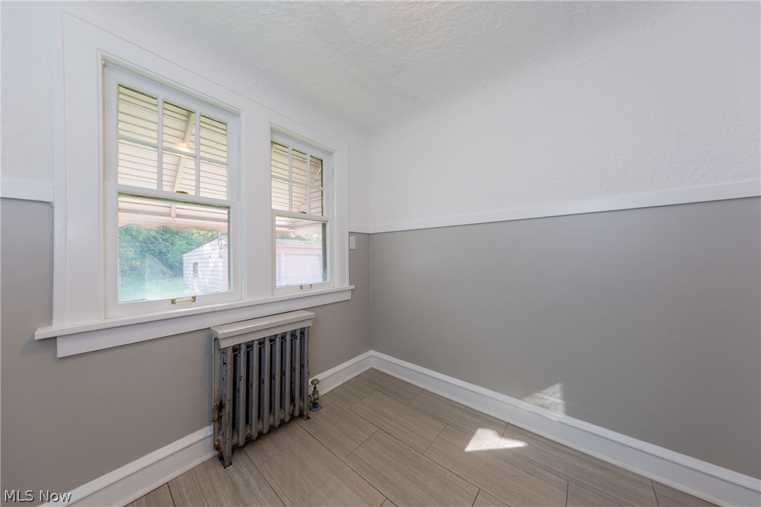 3526 Cedarbrook Road Cleveland, OH 44118 - Photo 11 of 35