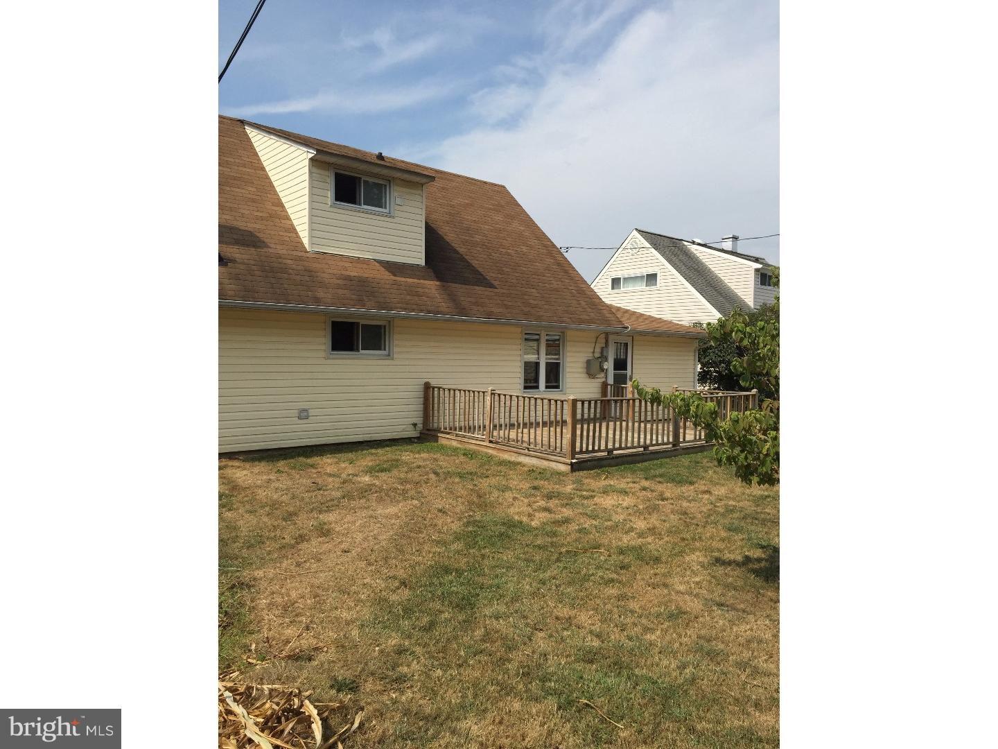18 Misty Pine Road Levittown, PA 19056 - Photo 3 of 23 Gallery Image 3
