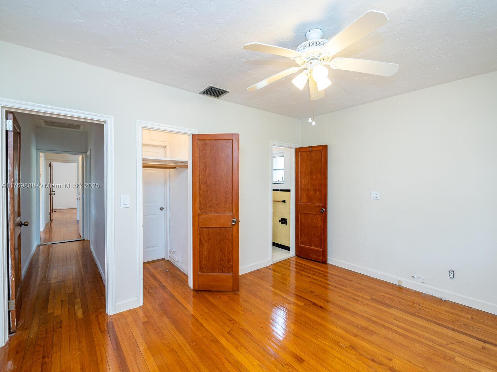 9441 Byron Avenue Surfside, FL 33154 - Photo 39 of 80